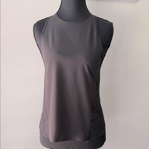 Lululemon Women's Waist-Length Racerback Tank Top